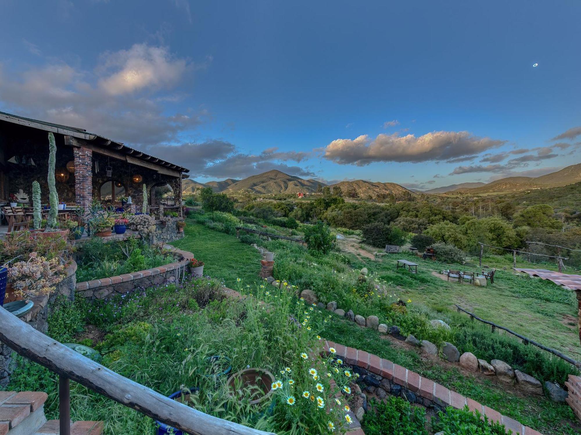Quinta Maria En La Ruta Del Vino Bed and Breakfast Valle de Guadalupe Exteriör bild